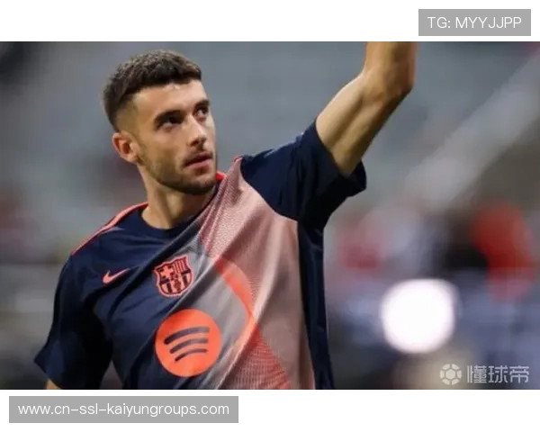 巴萨水货逆袭史诗，金球先生荣耀加身，巴萨包揽金球前三