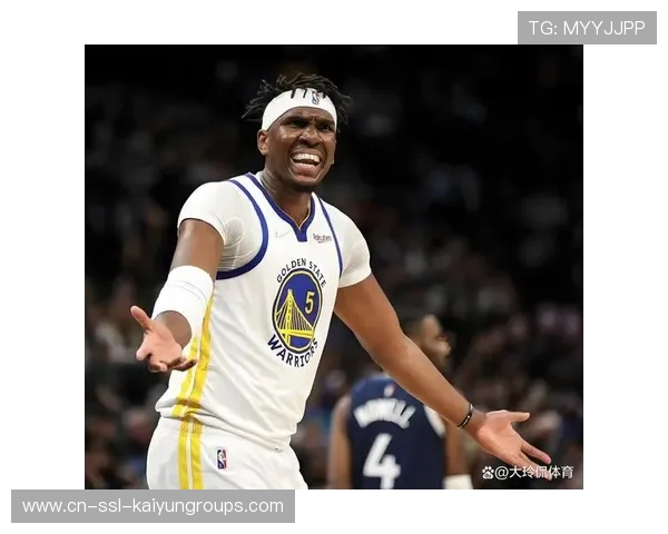 勇士卢尼护筐站稳,禁区硬得像墙